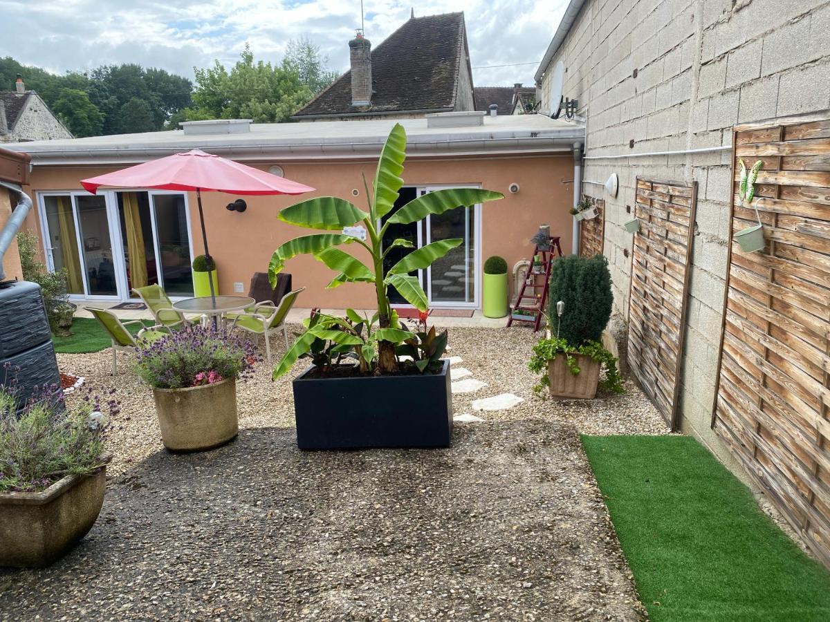 Вилла Loft L Atelier De Jacques Pres De Chablis Villy  Экстерьер фото
