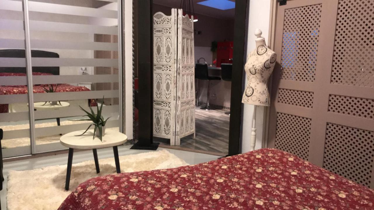Вилла Loft L Atelier De Jacques Pres De Chablis Villy  Экстерьер фото